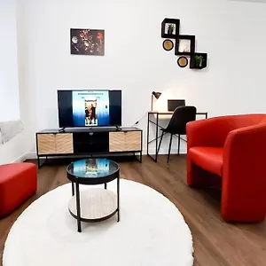 Beau T2 Hypercentre A La Cathedrale Quimper