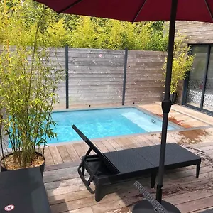 Loft Privatise Avec Xxl Et Piscine Chauffee Bruz